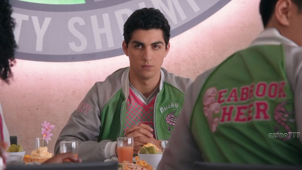 Нажмите для просмотра в оригинальном размере